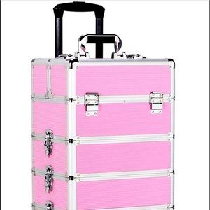 Selling a rolling Makeup Case